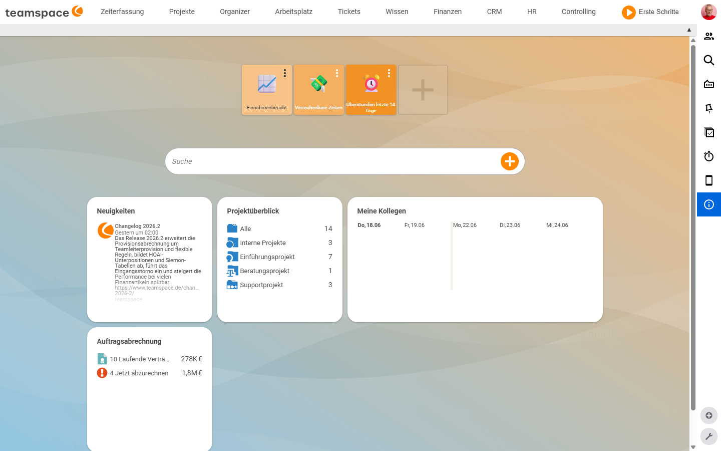 Home-Dashboard nach dem Login mit Top-Menü, Lesezeichen-Kacheln und Suchfeld